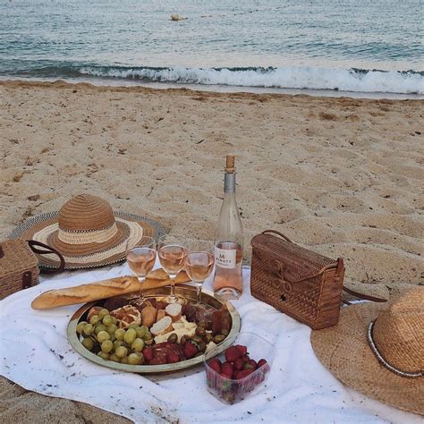Instagram Photo By 🖇 • Jun 26 2019 At 730 Pm Picnic Foods Beach