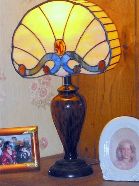 Victorian Lamp Delphi Artist Gallery Victorian Lamps Lamp Stained