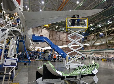 Boeing 787 Dreamliner Becomes Reality As Carbon Fibre Plane Is