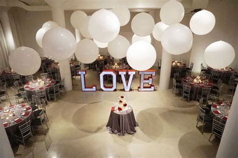Creative Ways To Hang Balloons From Ceiling Even Wo Helium