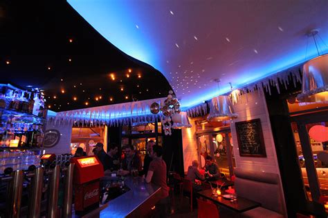 Three Of The Best Bars In Paris Otogaz Cafe
