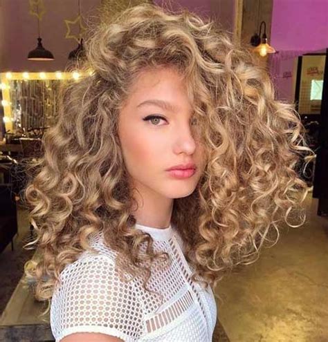 Best Long Curly Hairstyles For Women 2019 Hairstyles And Haircuts