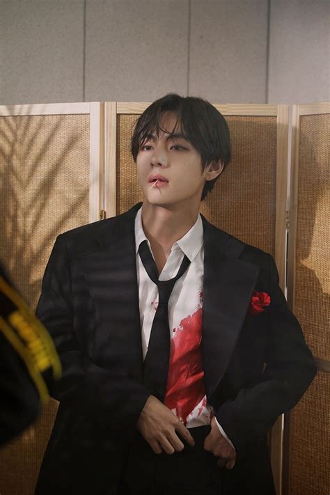 Bts Weverse On In 2020 V Taehyung Taehyung Foto Bts