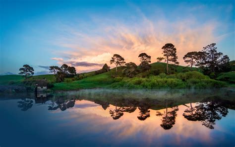 Colorful Sunrise In New Zealand Wallpapers And Images Wallpapers