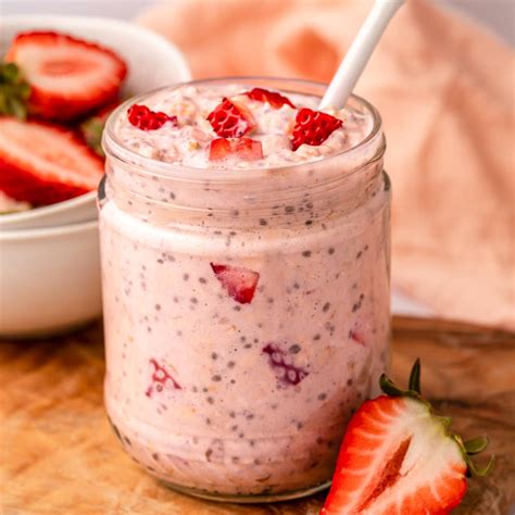 Strawberry Overnight Oats From My Bowl