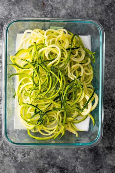 How to Cook Zucchini Noodles (step by step photos ...