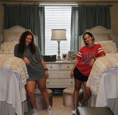 15 unique ways ole miss girls are decorating their dorm rooms ole miss girls ole miss dorm