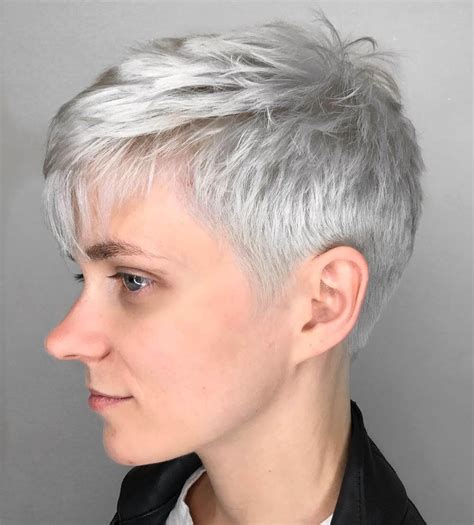 If you are over 50 years old and you're lucky enough to have a thick silver foliage, this classic short cut faded to the sides with this is a medium length cut, smooth and smooth, the gray hair here has a tuft backwards and is a deliberately unkempt hairstyle. Short Pixie Haircuts for Gray Hair - 18+