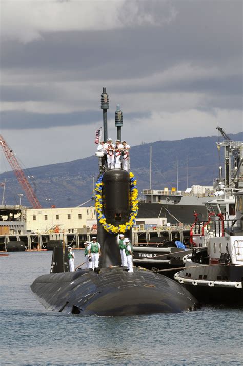 Dvids Images Uss Hawaii Arrival Image 3 Of 4