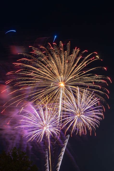 Holidays Smoke Night Salute Sparks Fireworks Firework Hd Phone