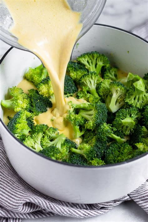 25 Minute Easy Vegan Broccoli Cheese Soup Eat The Gains