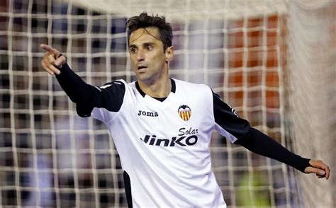 Carlos soler is back fit after an ankle problem and should be partnered by uros racic at the base of midfield. Osasuna vs Valencia Prediction, Preview & Betting Odds