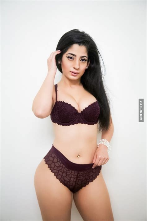 Nadia Ali And Yes She Does Gag