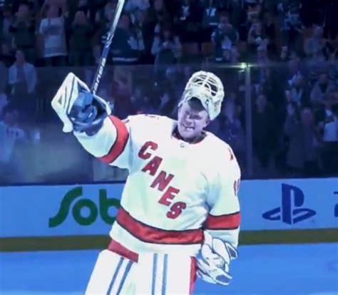 It's a lose lose all around because the team scoring enough to actually win a game isn't gonna be due to mrazek and unless mrazek has a shutout it's not like he's gonna be better than ned. David Ayres Wiki, Age, Height, Wife Sarah Ayres, Net Worth ...