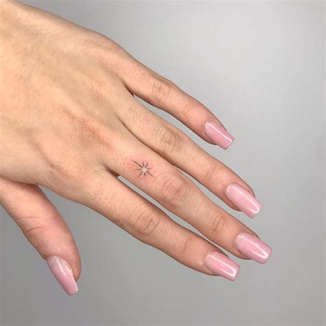 Star Tattoos On Fingers