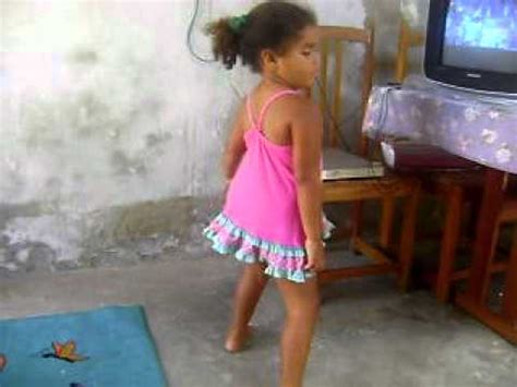 Pagina dedicada para as meninas enviarem seus vídeos dançando funk. Ananda dançando as musicas de calcinha preta - YouTube