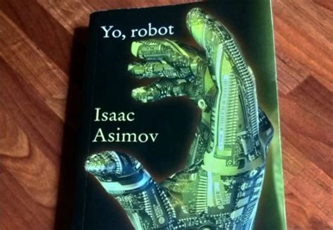 Susan Calvin La Pionera Robopsicóloga De La Obra De Isaac Asimov