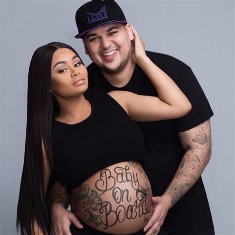 F Celebridades Rob Kardashian E Noiva Ter O Uma Menina Em V Deo