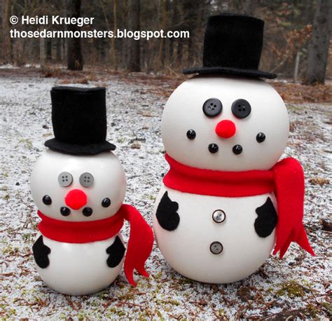 Diy Snowmen Decorations Made From Pom Wonderful Bottles Elf Christmas