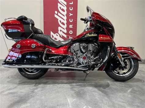2019 indian motorcycle® roadmaster® elite wildfire red candy thunder black crystal 24k gold
