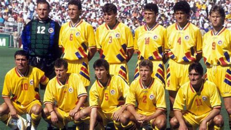 el once histórico de la selección de rumanía de hagi a popescu