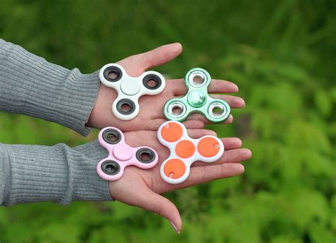 Fidget Toys The Craze The Pushback And The Therapy Morning Sign