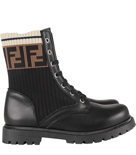 We did not find results for: Lenzuola Fendi - FENDI KIDS GIACCA CON BANDE FF - FENDI ...