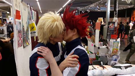 Kirishima Bakugo Kissing YouTube