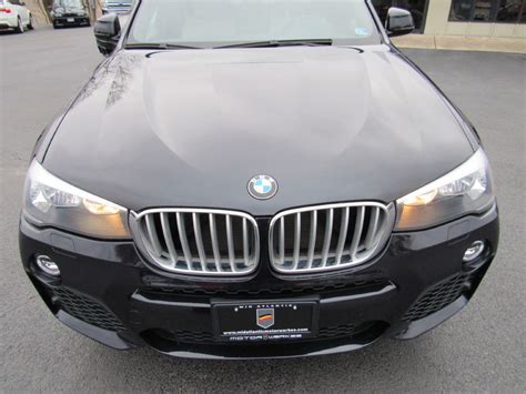 Most of the chrome has been done away with keeping in mind the intended sporty nature of this particular trim. 2016 BMW X3 XDRIVE 28I ///M Sport-NAV-Camera-1 Owner!
