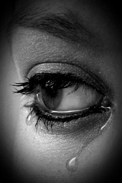 Heartbreak Bay Crying Eyes Crying Eyes Images Crying Girl