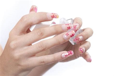 20 Alluring Gel Nail Designs For Every Girl Naildesigncode