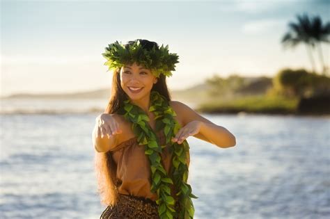 Unique Aspects Of Hawaiian Culture Traditions Ymt Vacations