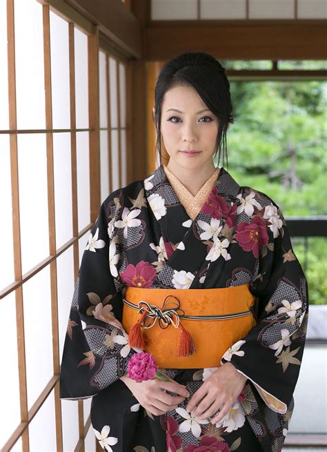 Jav Actresses Wearing A Kimono きもの着物 Akiba