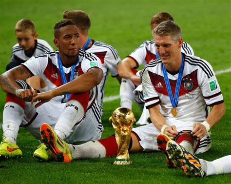 Последние твиты от bastian schweinsteiger (@bschweinsteiger). Bastian Schweinsteiger Photos Photos: Germany v Argentina ...