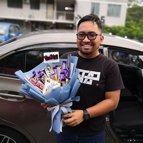 Nothing says thank you more than a fresh flower delivery. Chocolate Bouquet Surprise Delivery for Birthday for her ...