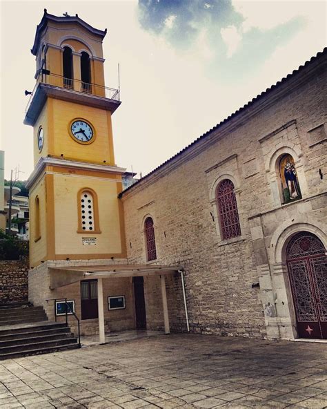 Η αμφιλοχία είναι χτισμένη στο πιο εσωτερικό σημείο του όρμου του αμβρακικού κόλπου αμφιθεατρικά πάνω σε δυο λόφους που στο νότιο μέρος. Κλειστές οι εκκλησίες έως τις 28 Απριλίου | Ράδιο ...