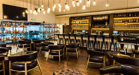Explore the menu, find directions and hours, view pictures, and make your reservation today! Restaurant in Santa Monica | Restaurant concept, Private ...