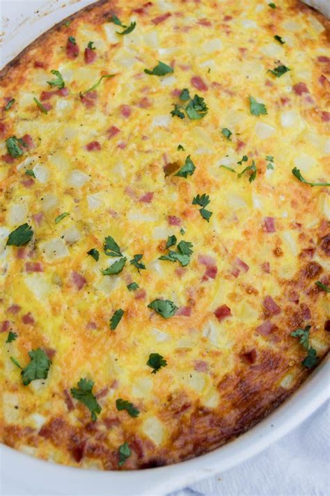 5 pounds red potatoes, quartered 1 (16 ounce) container sour cream ½ cup butter 1 (10.75 ounce) can condensed cream of chicken soup 2 cups shredded cheddar cheese ¼ cup chopped green 2. This Ham and Potato Breakfast Casserole is made with four ...