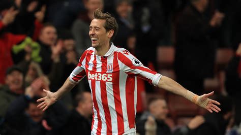 Peter Crouch Signs New Stoke City Contract Football News Sky Sports