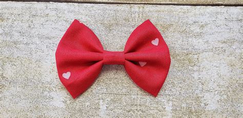 Red valentines bow Red valentines day hair bow Valentines | Etsy | Valentines bow, Red hair bow ...