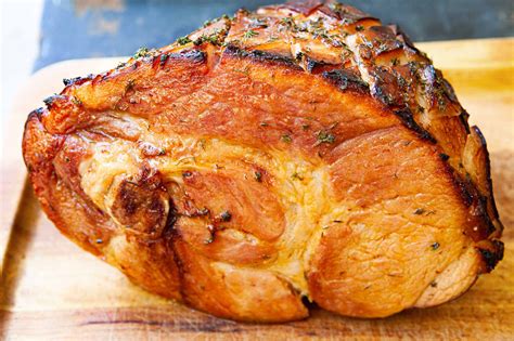 Bake for 4 1/2 to 5 hours in the preheated oven (about 22 minutes per pound), or until the internal temperature of the ham has reached 160 degrees f (72 degrees c). Glazed Baked Ham Recipe