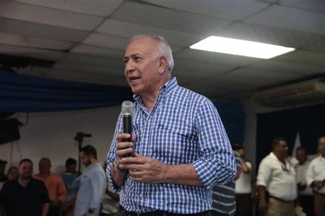 El partido ha sido capaz de demostrar una extraordinaria agudeza política para superarse así mismo, rectificar errores e iniciar un proceso de reforma y apertura. "Inicia la cuarta victoria consecutiva del Partido Nacional"