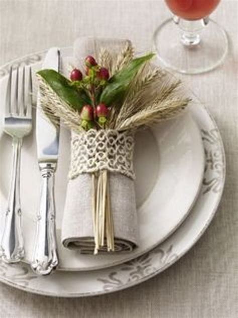 Picture Of Beautiful Christmas Wedding Table Setting Ideas