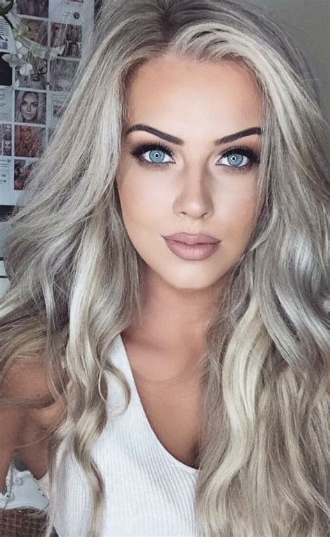 Pin By Nkt On Chloe Boucher Platinum Blonde Hair Color Ash Blonde