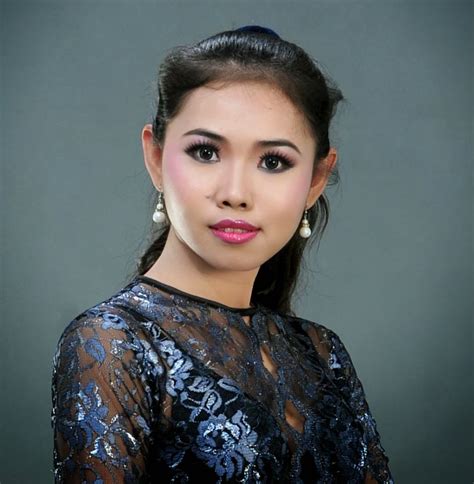 Miss Globe Myanmar Contestants In Traditional Dress Headshots Venuscurves