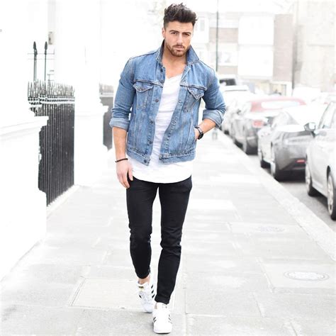 Besides good quality brands, you'll also find plenty of discounts when you shop for denim jacket outfit during big sales. Jean Jacket Outfits For Men | Denim Jacket Outfits ...
