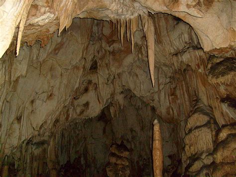 Peștera Ghețarul De La Vârtop Pensiunea Skipass Vartop Arieseni