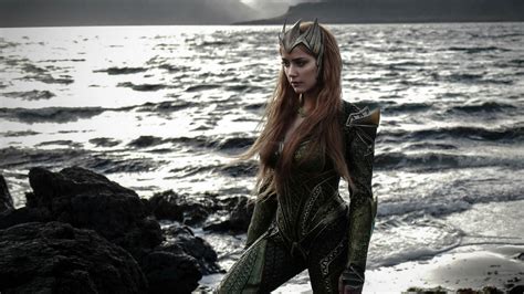Amber Heard Mera Justice League Wallpapers Hd Wallpapers Id 18818