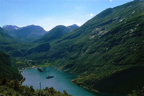 Hd Wallpaper Fjord Norway Geiranger Scenics Nature Mountain