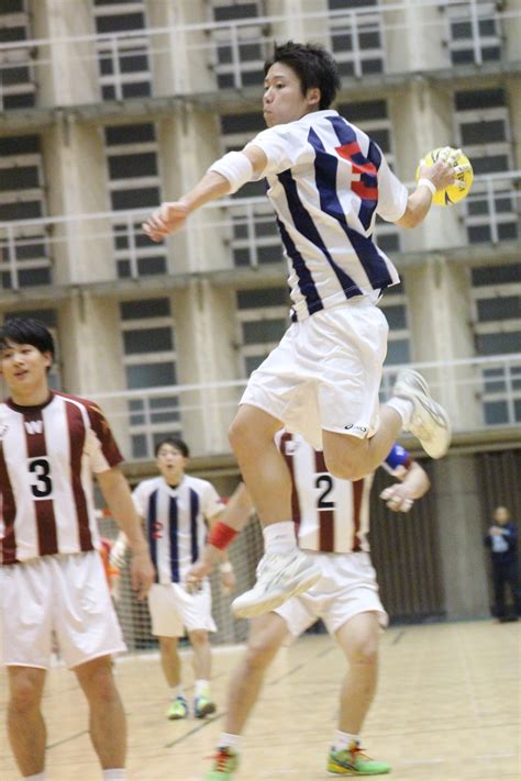 佐藤 Keio Sports Press